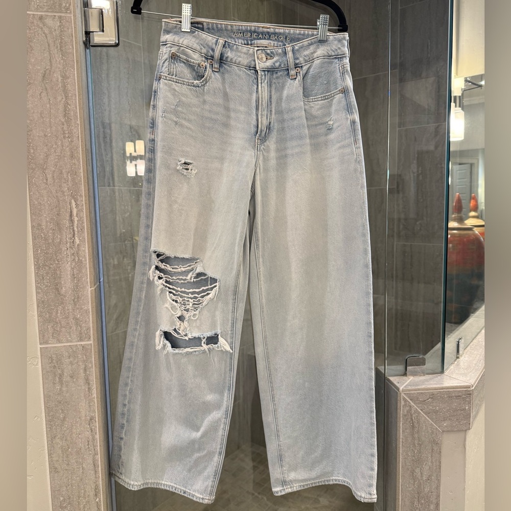 American Eagle Light Wash Distressed High Rise Baggy Wide Leg
